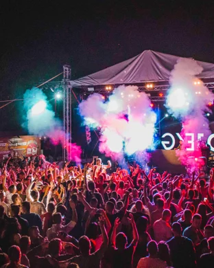 Johnny Cash & Friends - Tribute Show